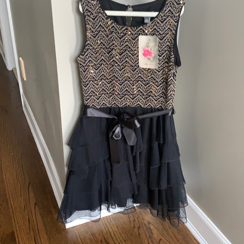 Girl’ Black & Gold Special Occasion Dress Size 16 NWT